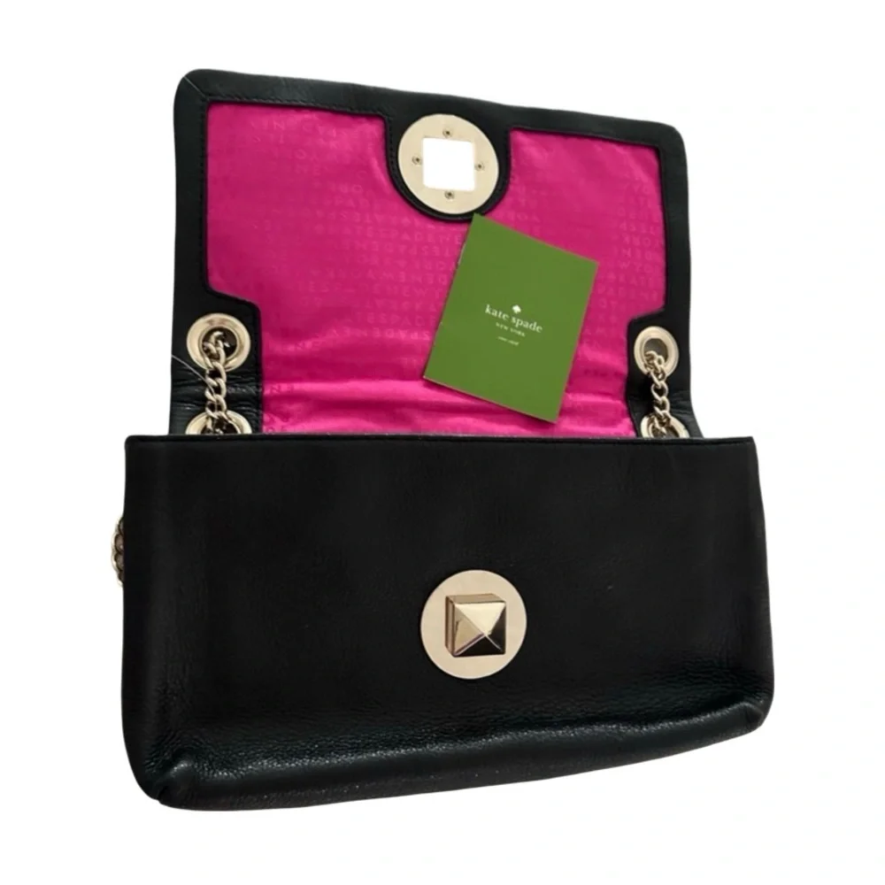 Kate Spade Black NWOT Quilted Leather Bag with Gold Turnlock and Pink
